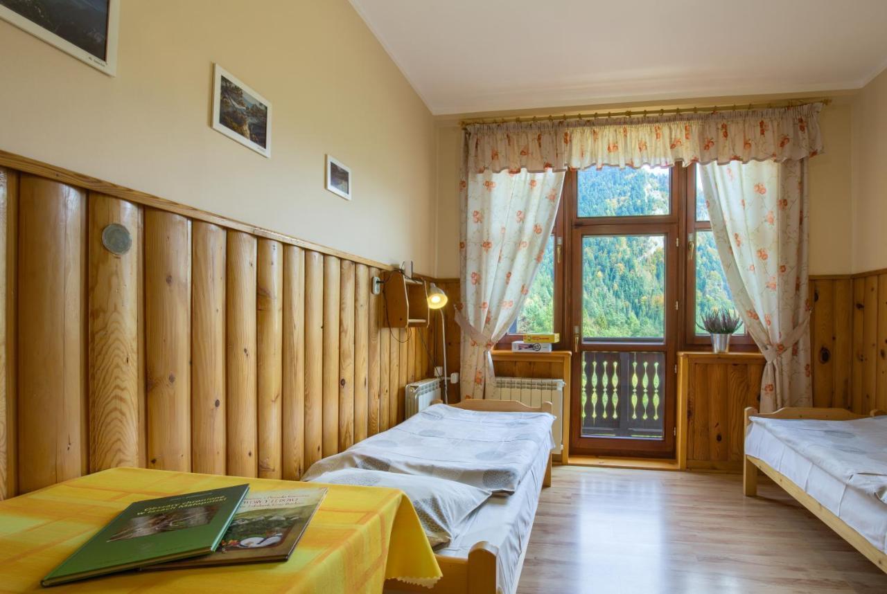 Bed and Breakfast Schronisko Pttk Trzy Korony Сромовце-Нижне Экстерьер фото