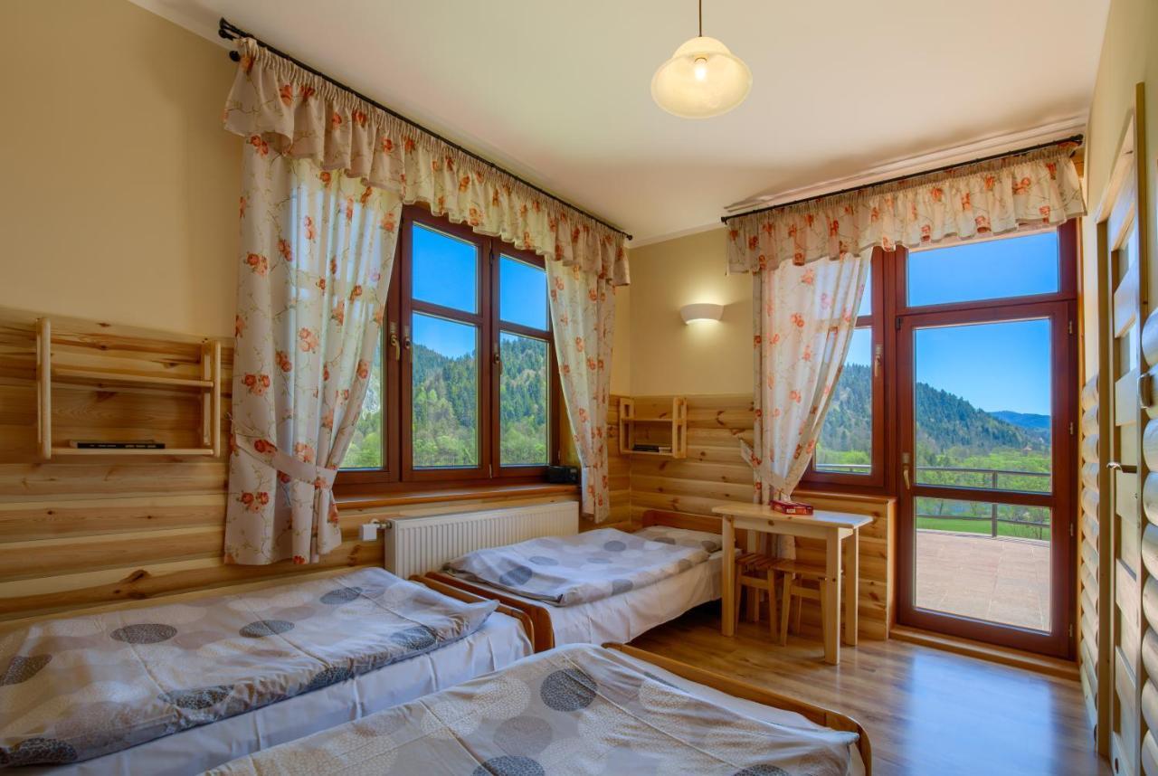 Bed and Breakfast Schronisko Pttk Trzy Korony Сромовце-Нижне Экстерьер фото