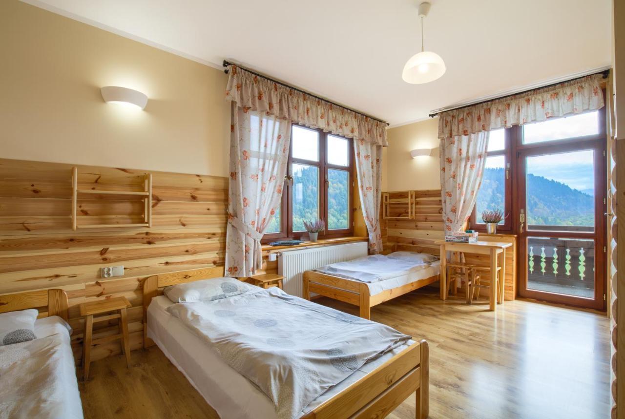 Bed and Breakfast Schronisko Pttk Trzy Korony Сромовце-Нижне Экстерьер фото