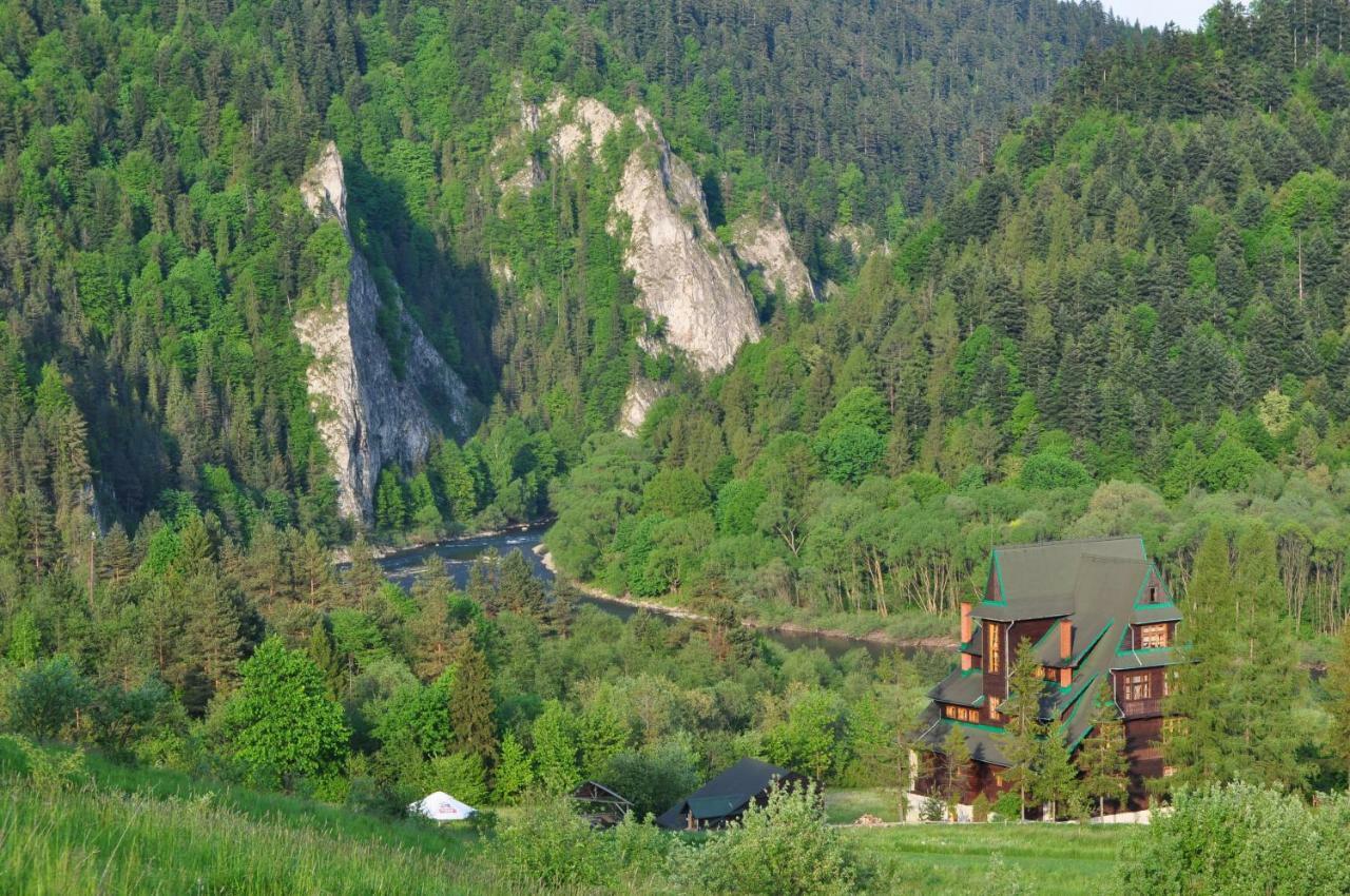 Bed and Breakfast Schronisko Pttk Trzy Korony Сромовце-Нижне Экстерьер фото