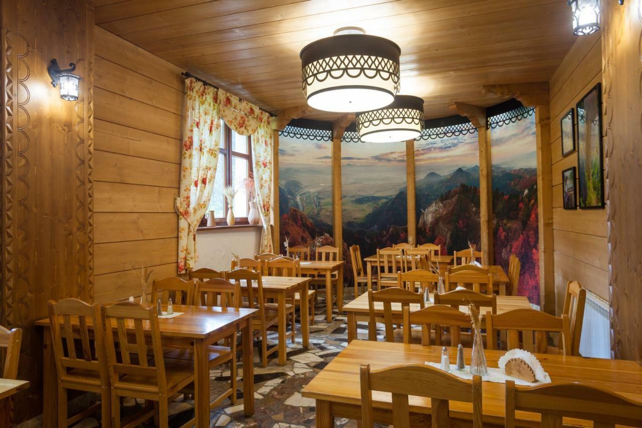 Bed and Breakfast Schronisko Pttk Trzy Korony Сромовце-Нижне Экстерьер фото